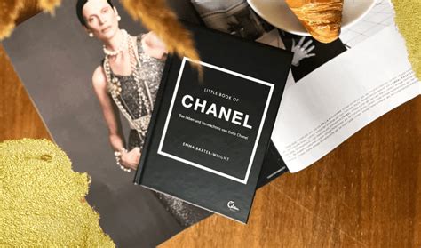 faux livre de poche chanel|Amazon.fr : Livre Chanel Decoration.